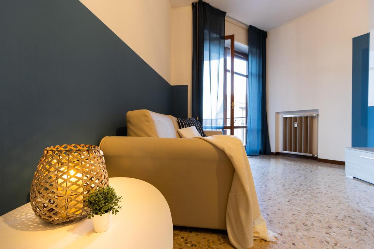 Blue Wave Apartment Arona - Lago Maggiore 外观 照片