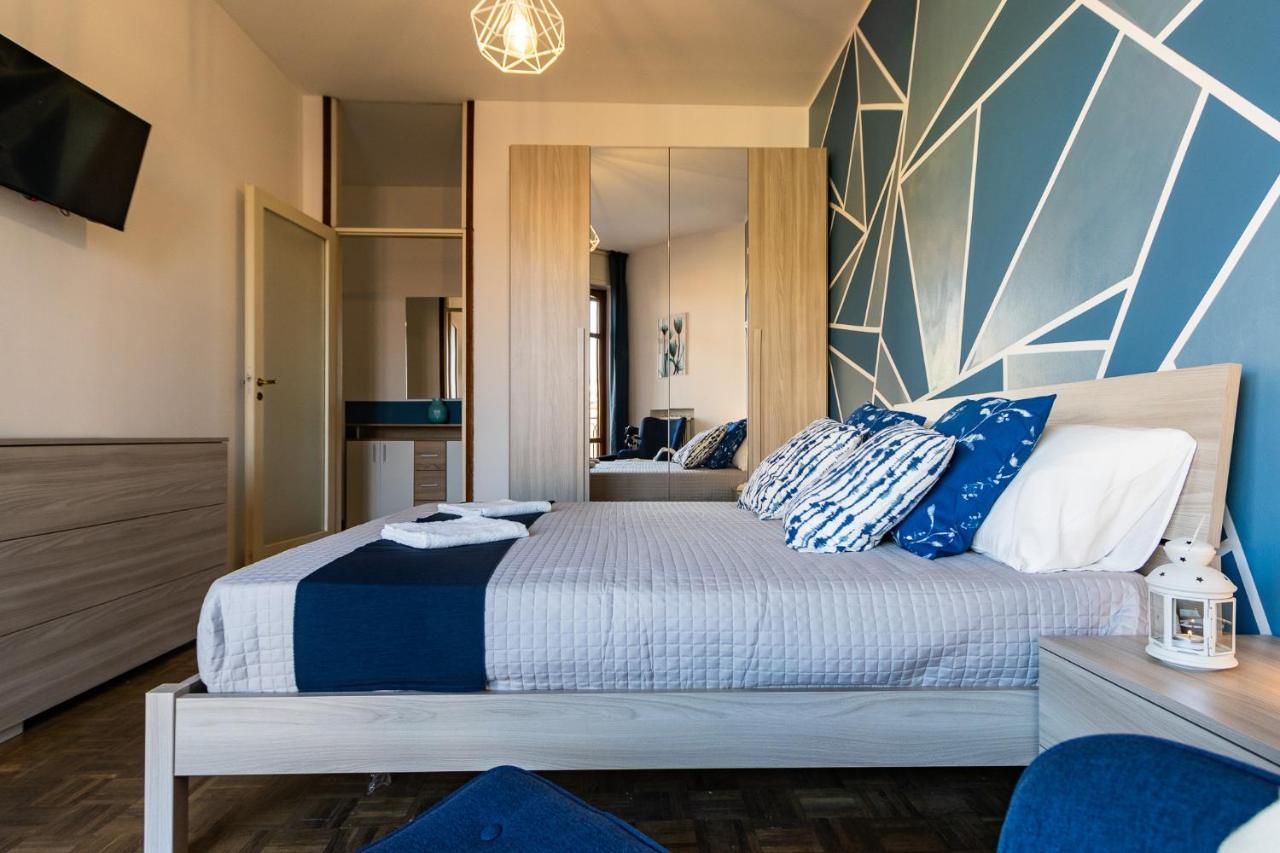 Blue Wave Apartment Arona - Lago Maggiore 外观 照片