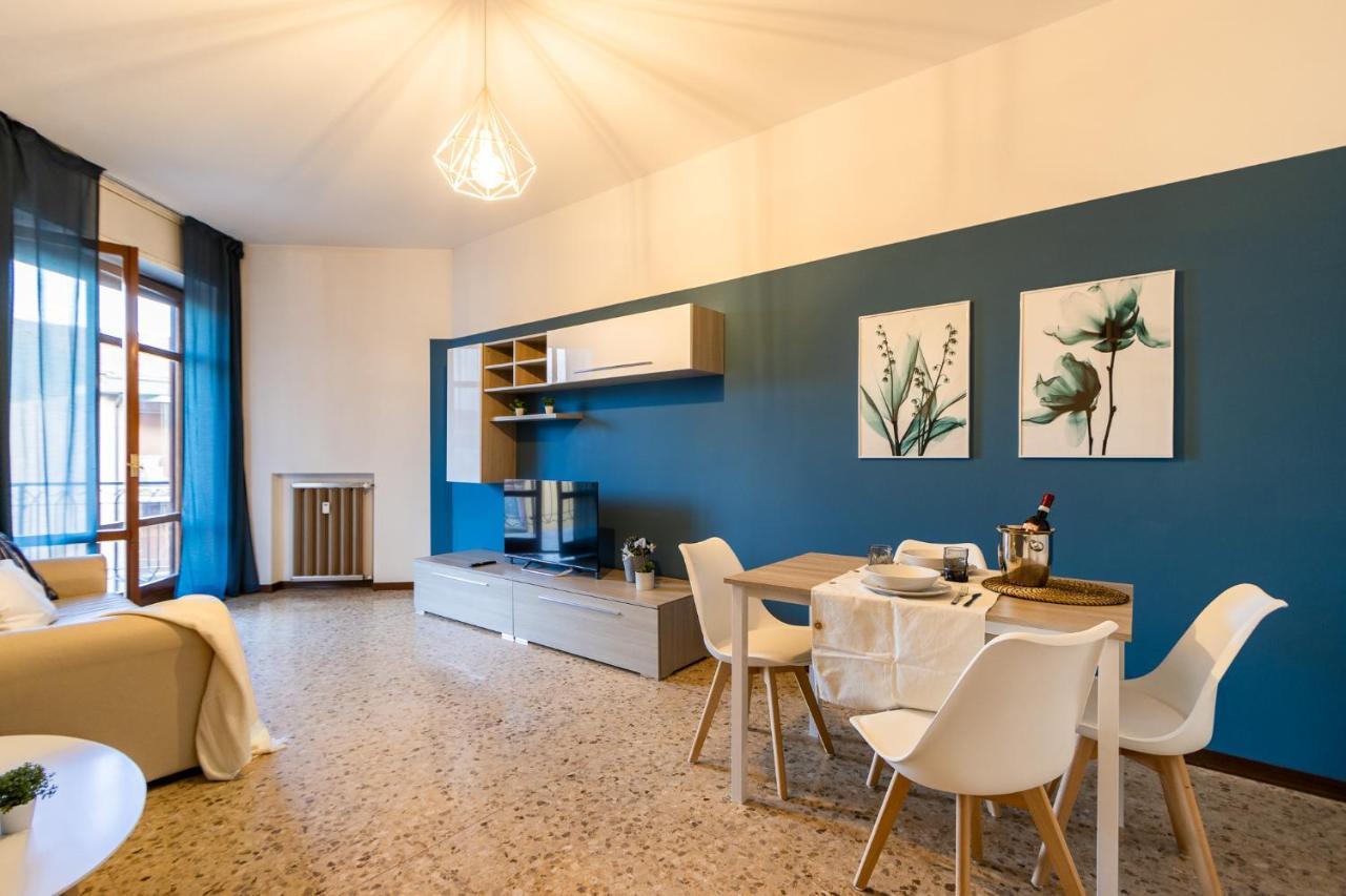 Blue Wave Apartment Arona - Lago Maggiore 外观 照片