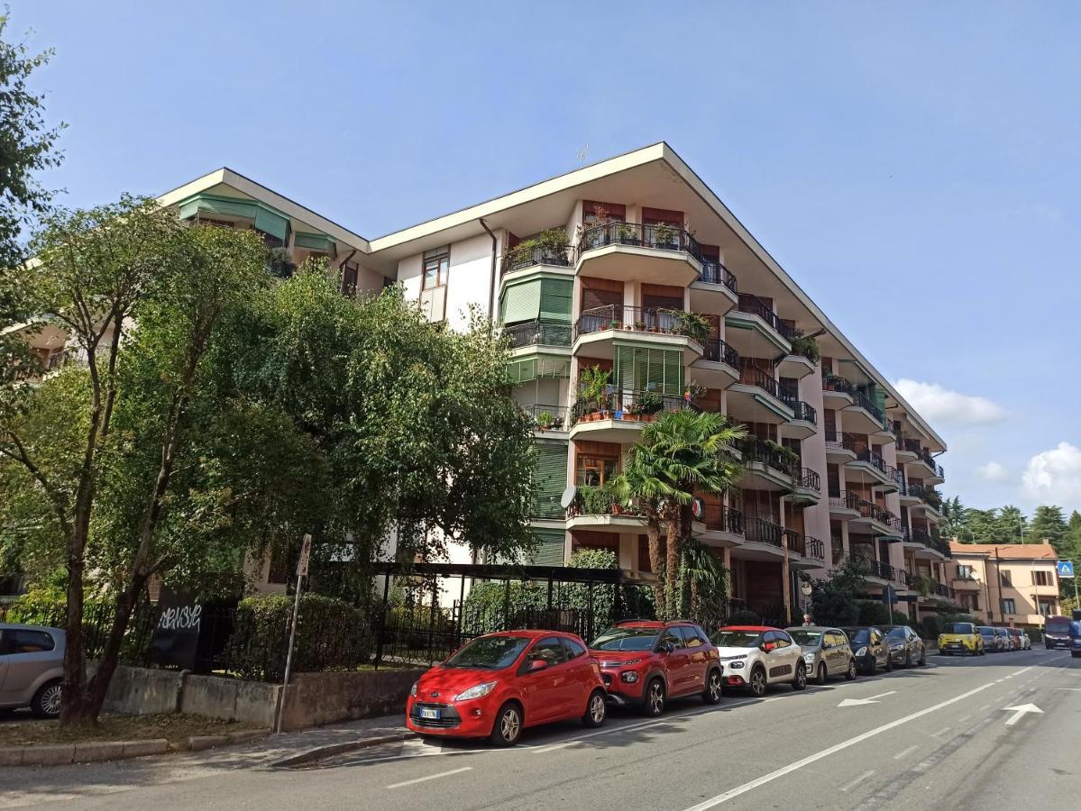 Blue Wave Apartment Arona - Lago Maggiore 外观 照片